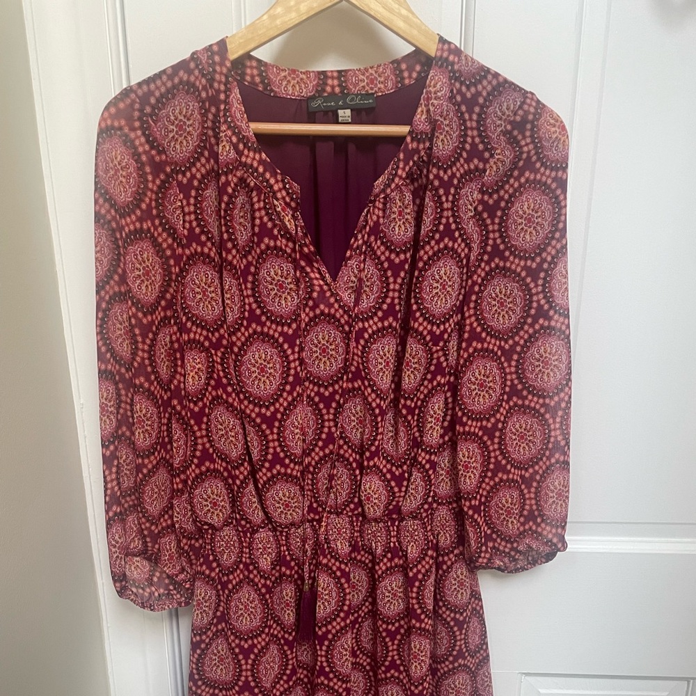 Lightweight, super flattering mini dress